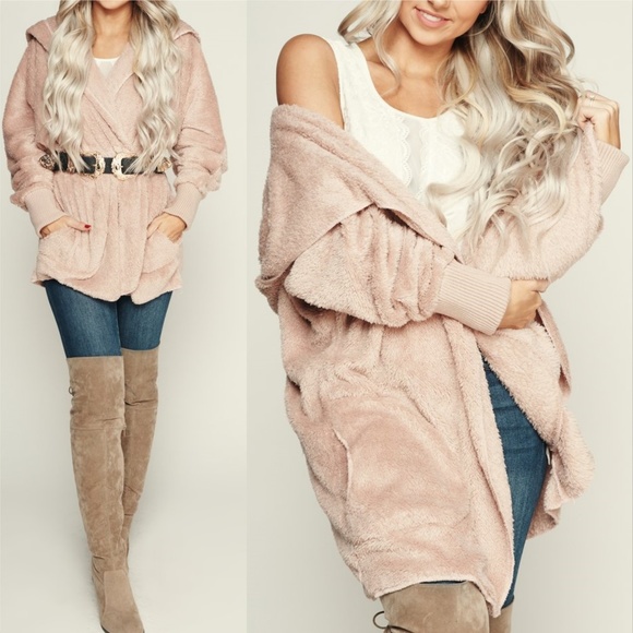 Sweaters - SOLD BLUSH PINK FLEECED HOODIE teddy